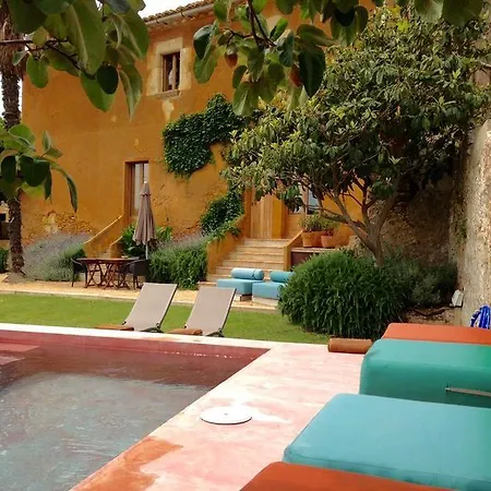 La Rectoria De Regencos Hotel